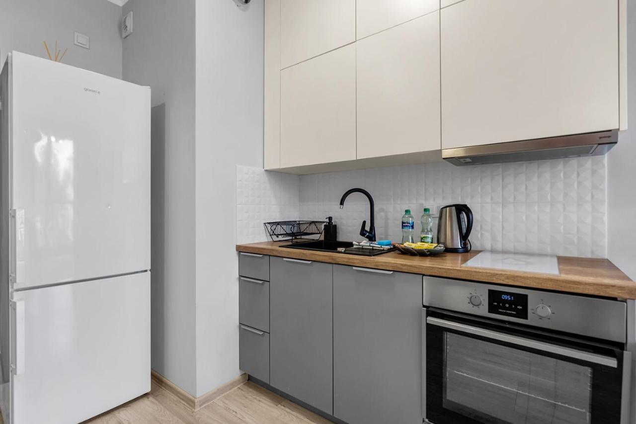 Wlochy Klinkierowa Comfort Apartment Warszawa Exteriör bild