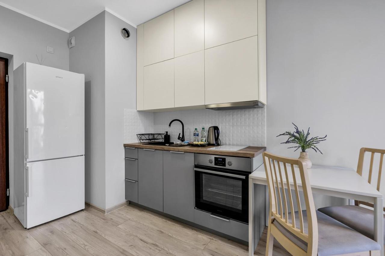Wlochy Klinkierowa Comfort Apartment Warszawa Exteriör bild